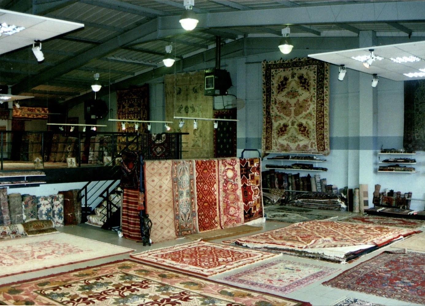 Thames Carpets moves to Newtown Road, Henley-on-Thames, 2002 - The original showroom was located on Reading Road, Henley-on-Thames by Christ Church